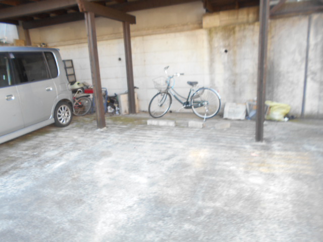 4/11 駐車場