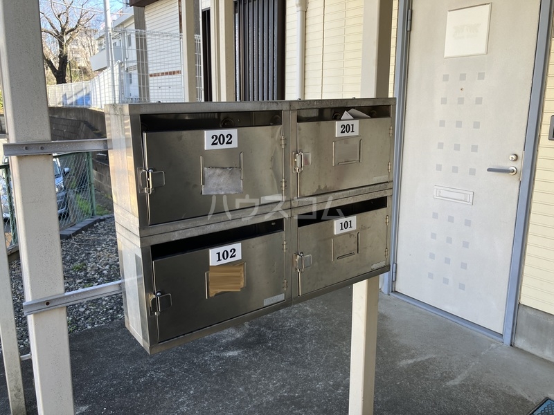 20/30 エントランス