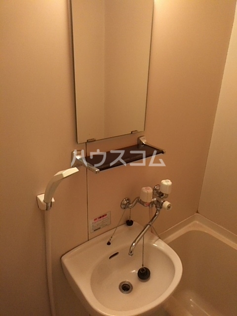 15/30 洗面