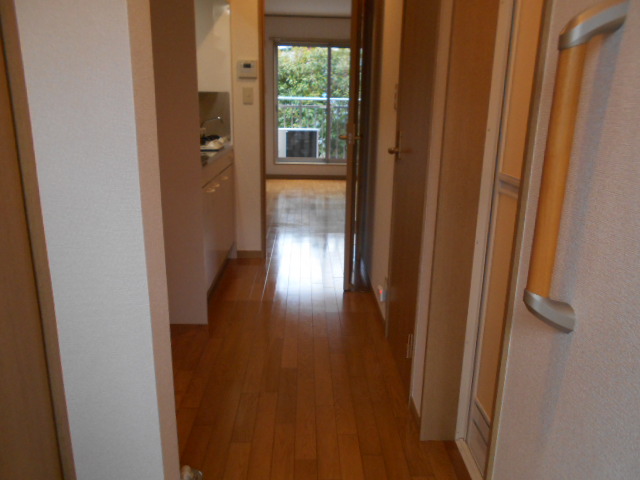 21/29 エントランス