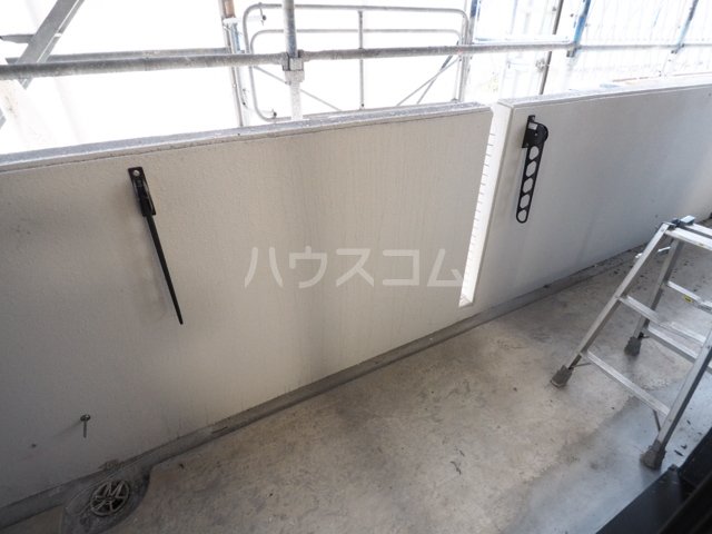 23/30 バルコニー