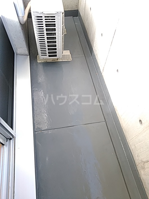 15/28 バルコニー