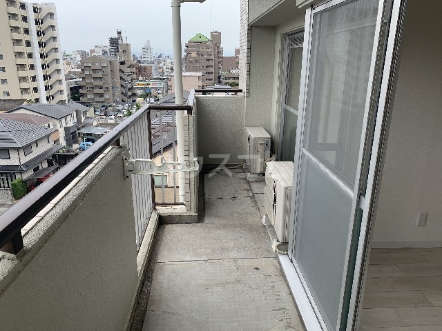23/30 バルコニー