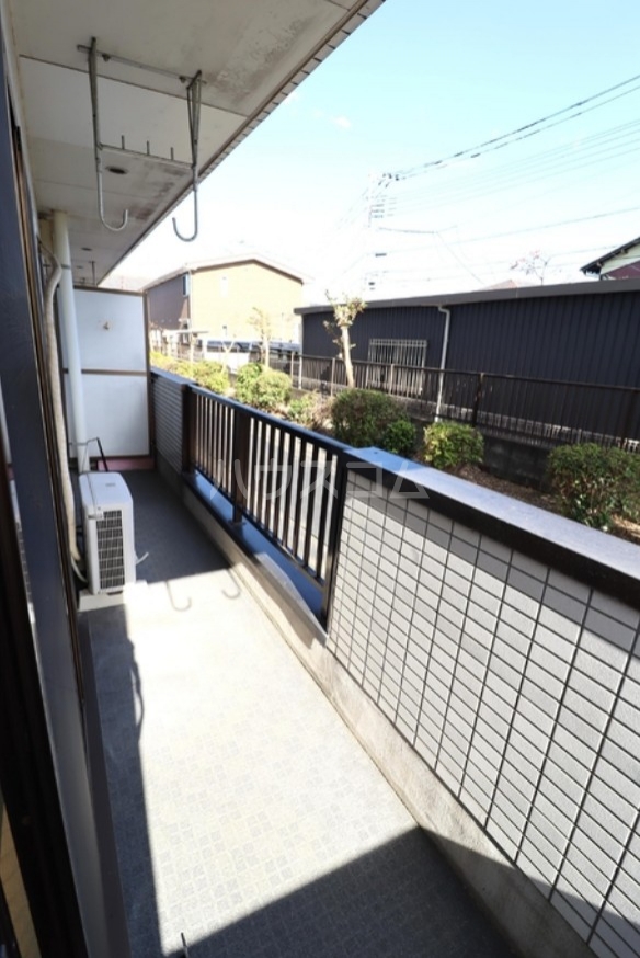 13/27 バルコニー