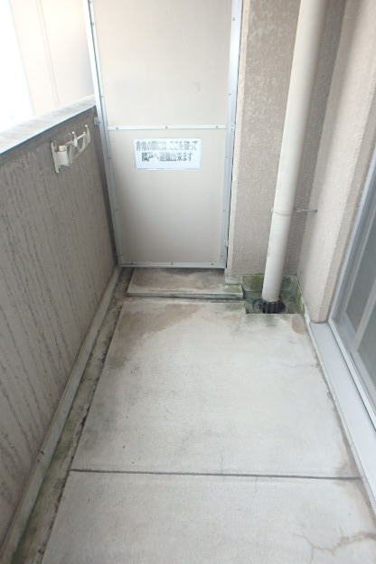 14/27 バルコニー