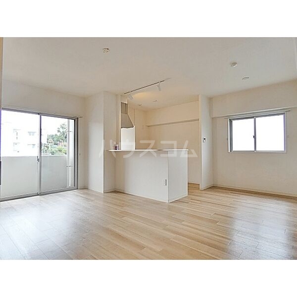 4/20 リビング/ダイニング