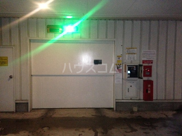 16/23 駐車場