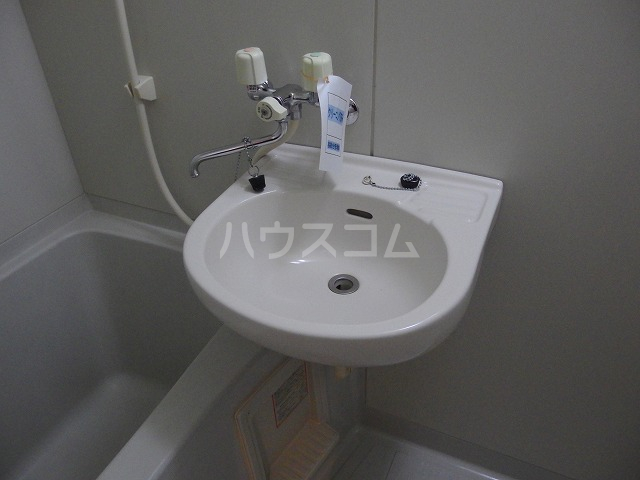 13/30 洗面