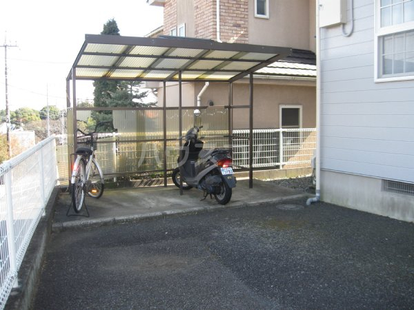 20/30 エントランス