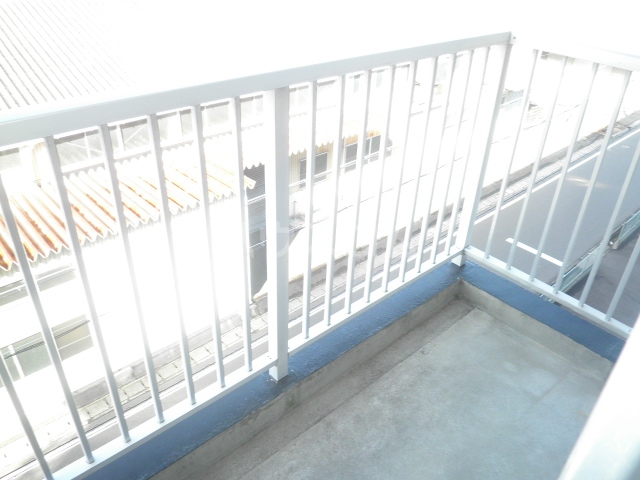 13/23 バルコニー