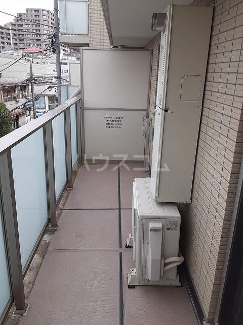 19/30 バルコニー