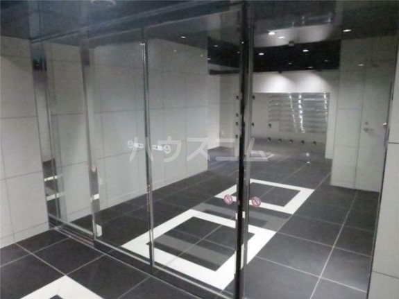 15/20 エントランス