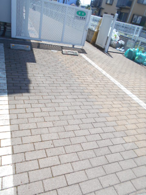 22/30 駐車場