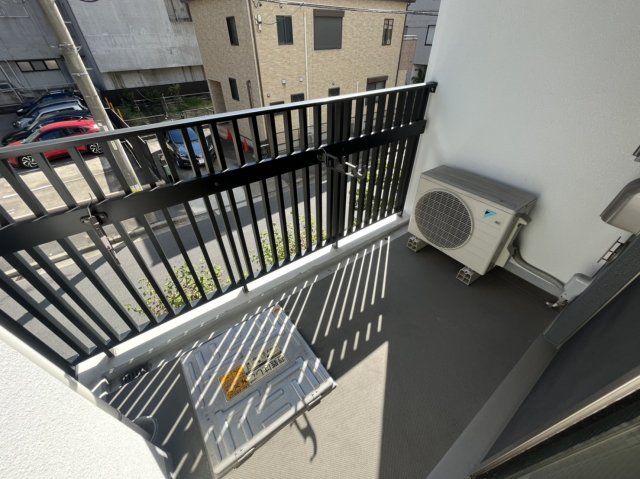 16/28 バルコニー