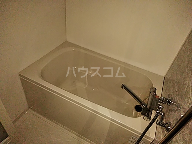 15/30 浴室
