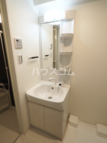 17/30 洗面