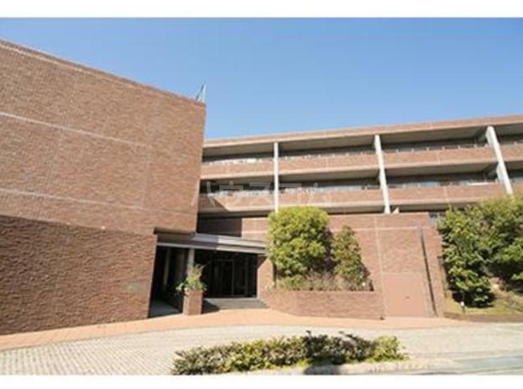 16/22 エントランス