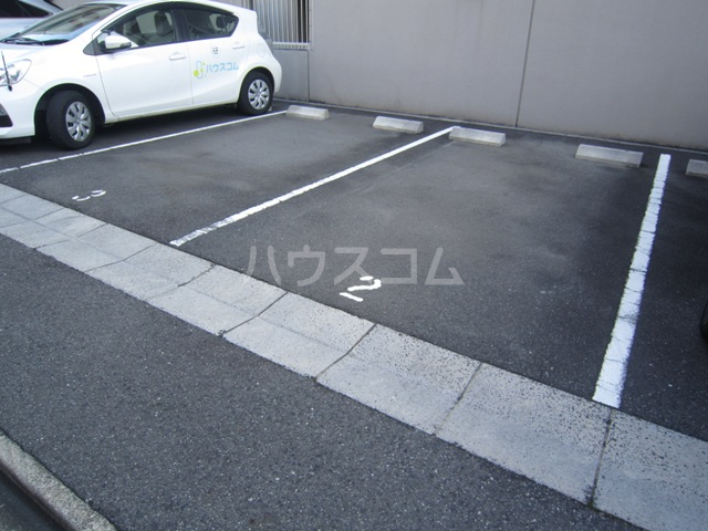 20/25 駐車場