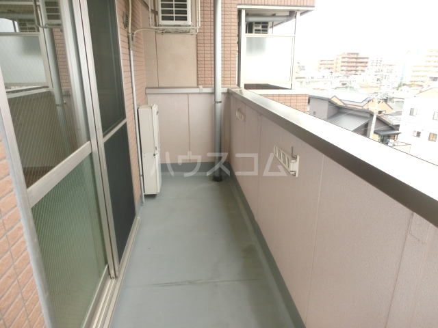 15/26 バルコニー