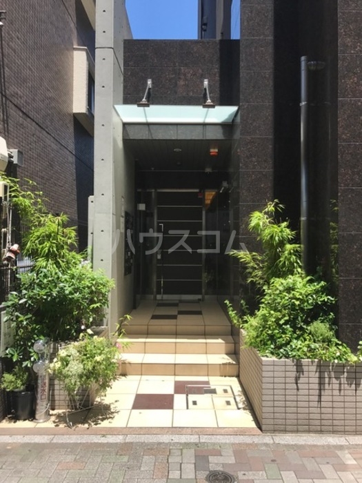 2/10 エントランス