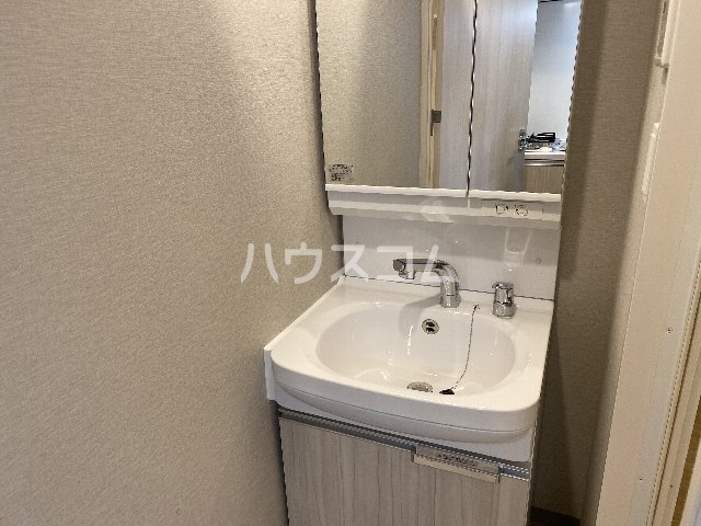 13/28 洗面