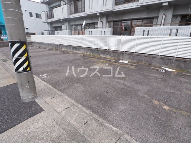 3/4 駐車場