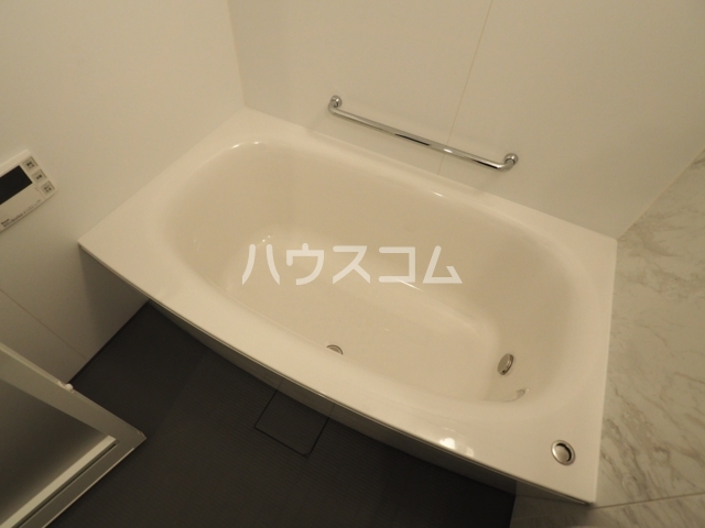 14/30 浴室