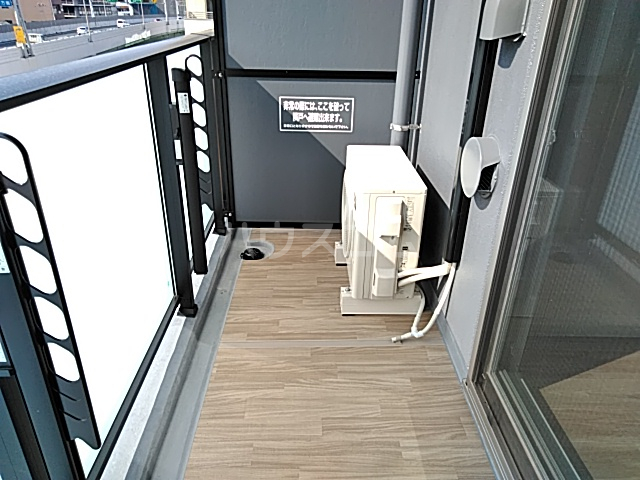 20/30 バルコニー