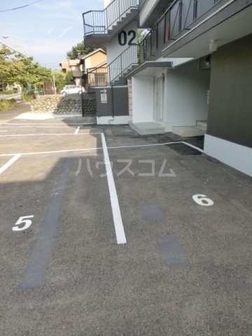 22/30 駐車場