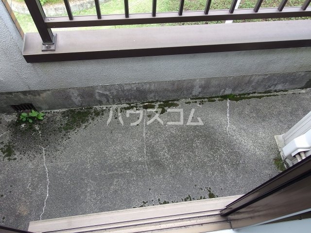 13/27 バルコニー