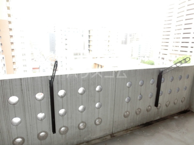 13/30 バルコニー