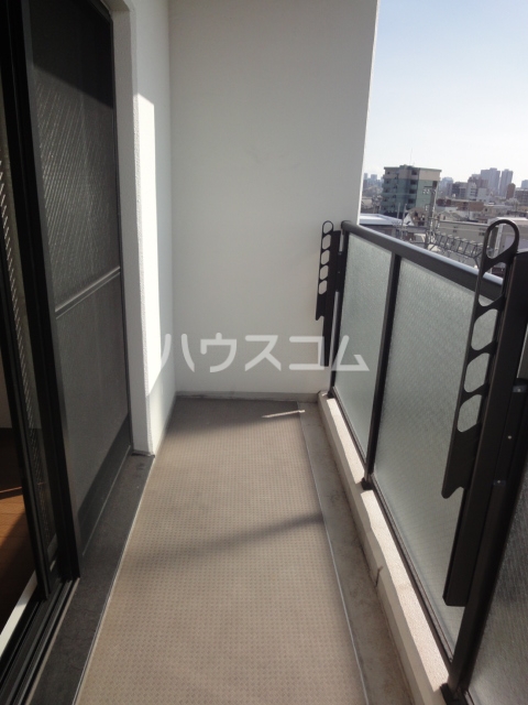 16/27 バルコニー