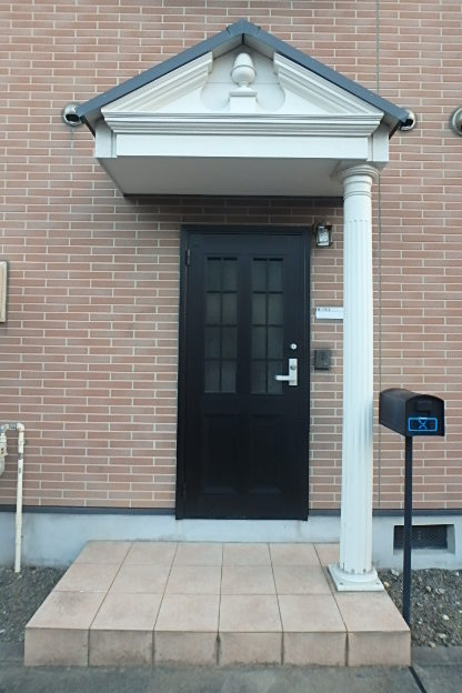 22/29 エントランス