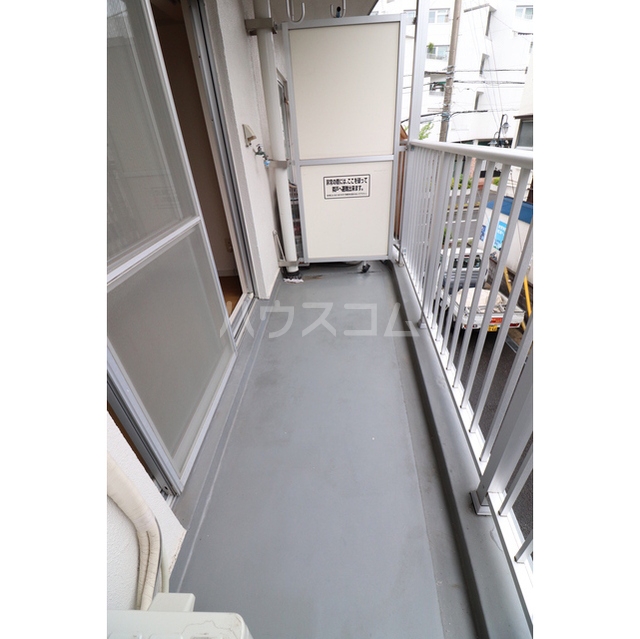 14/20 バルコニー