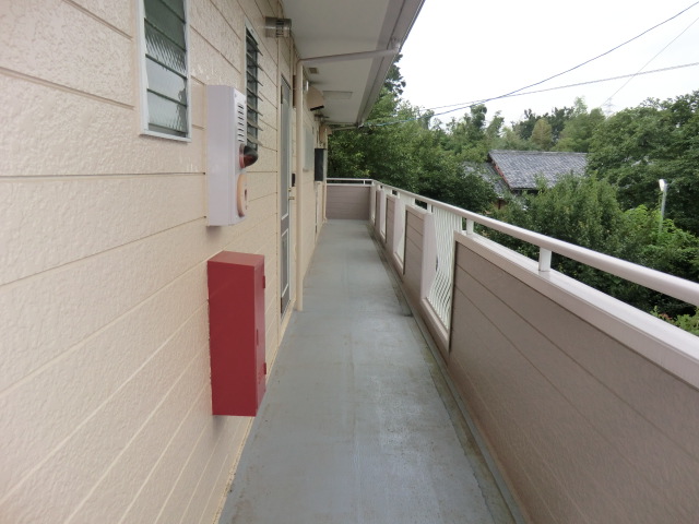 22/29 エントランス