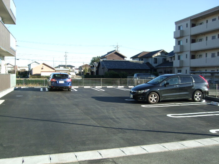 16/24 駐車場
