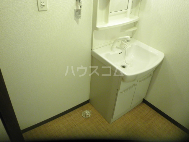 15/28 洗面