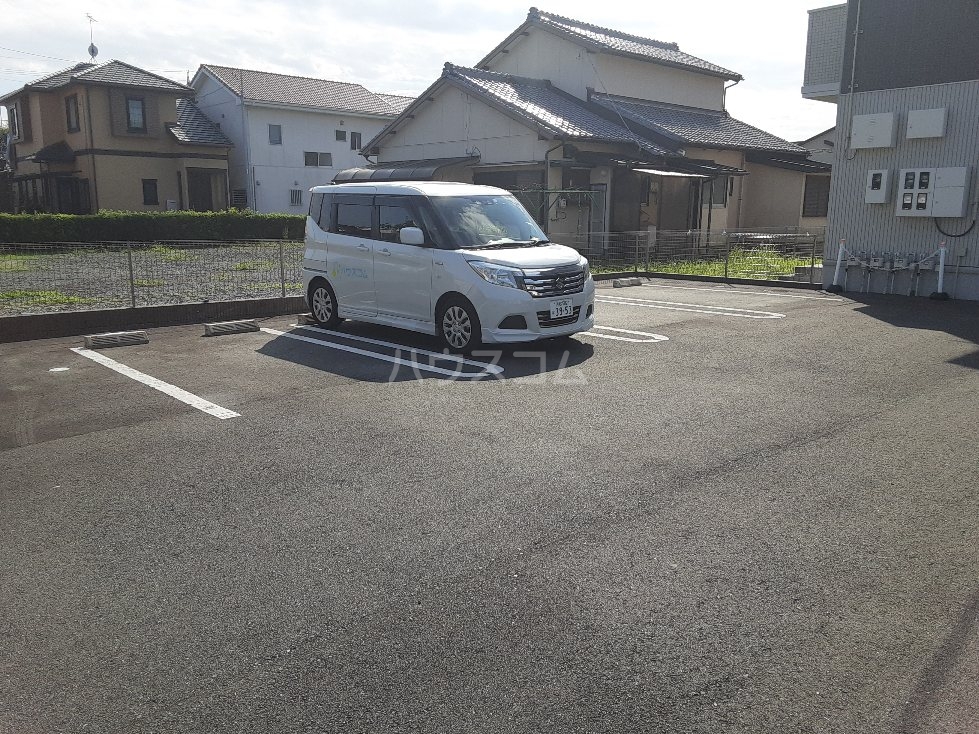 29/30 駐車場