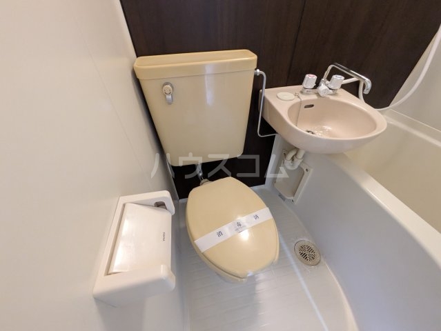14/30 トイレ