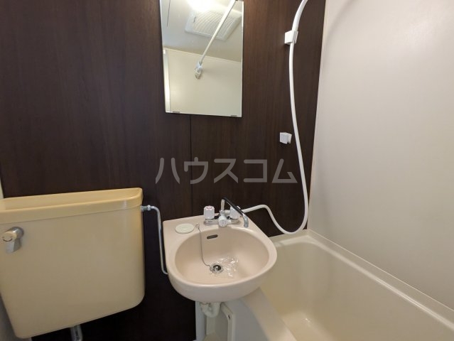 16/30 洗面