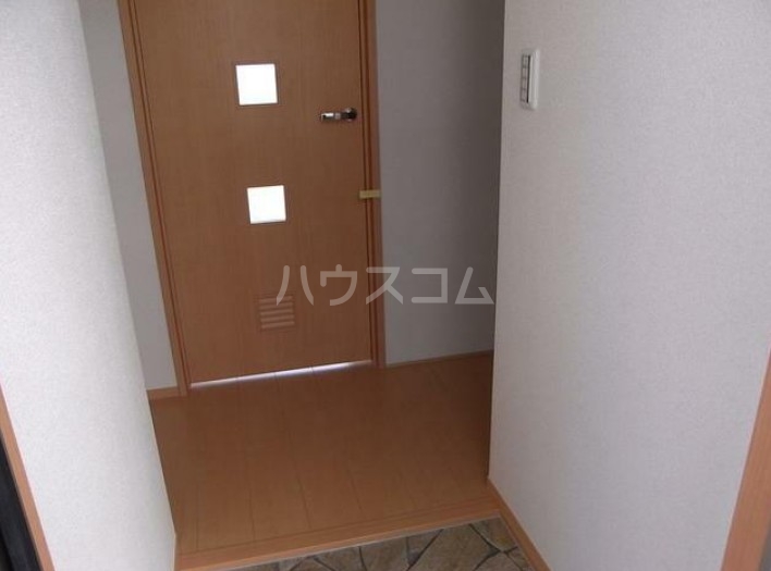 5/23 玄関