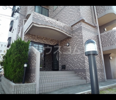 16/26 エントランス