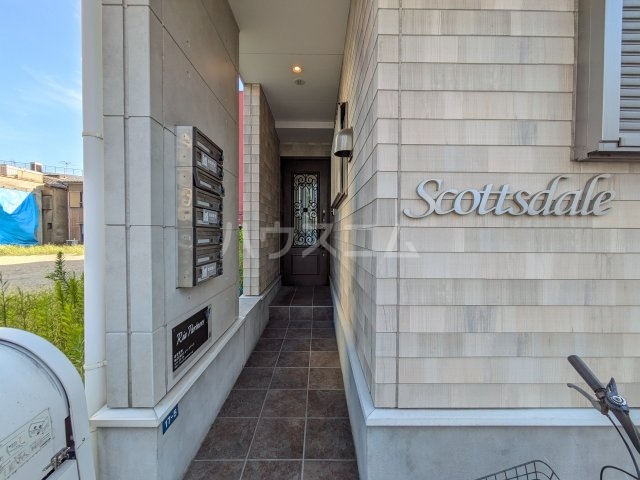 2/6 エントランス