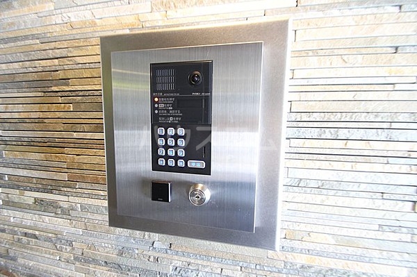 2/8 エントランス