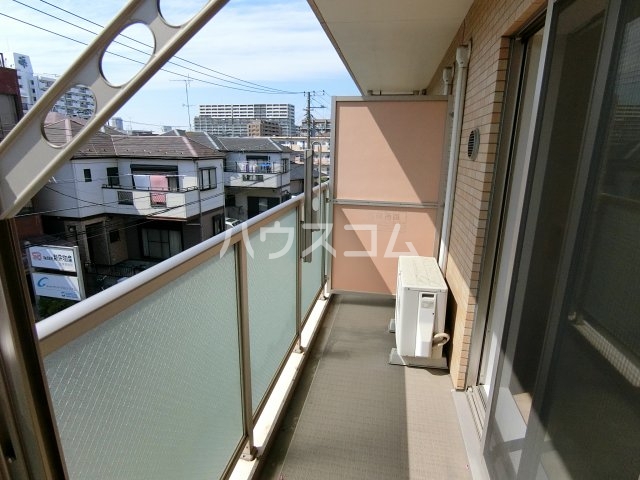 23/30 バルコニー