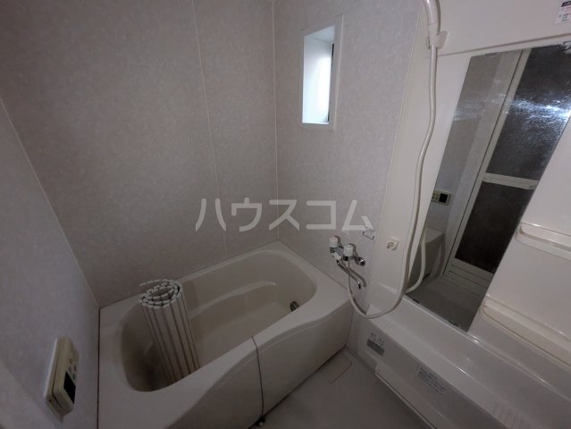 16/30 浴室