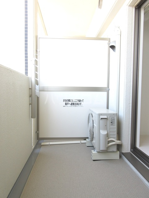 18/27 バルコニー