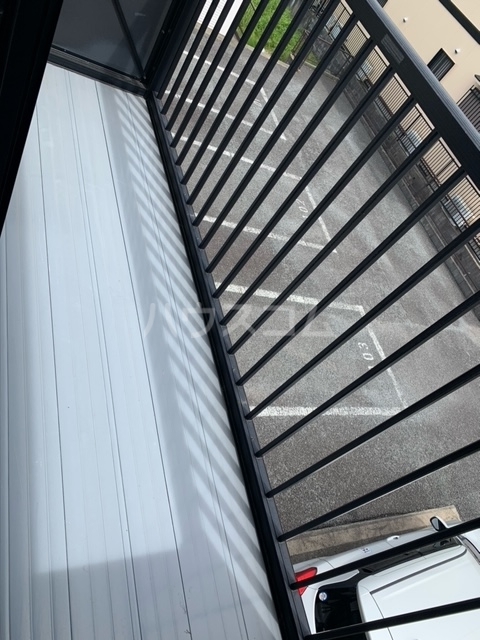 20/28 バルコニー