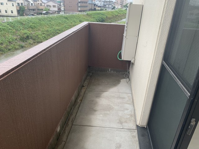 23/30 バルコニー