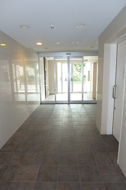 2/6 エントランス